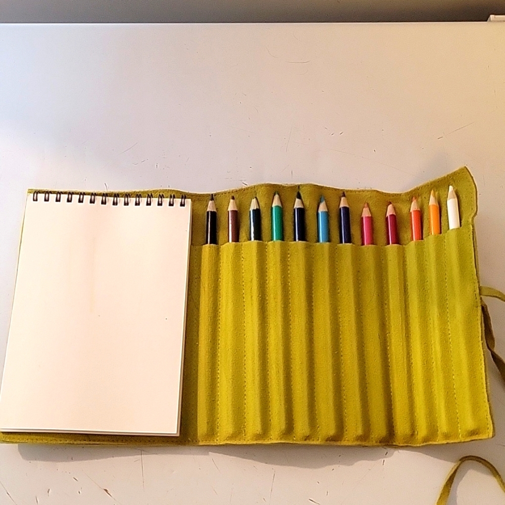 Colored Pencil Set